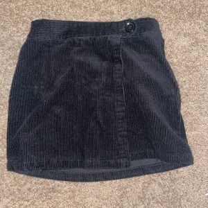 brown and black skirts